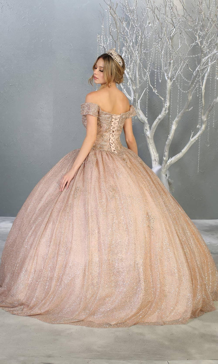 Dark Green Off Shoulder Quinceanera Green Gown For Debut With Lace  Appliques And Tulle 2023 Collection From Crystalxubridal, $131.15 |  DHgate.Com